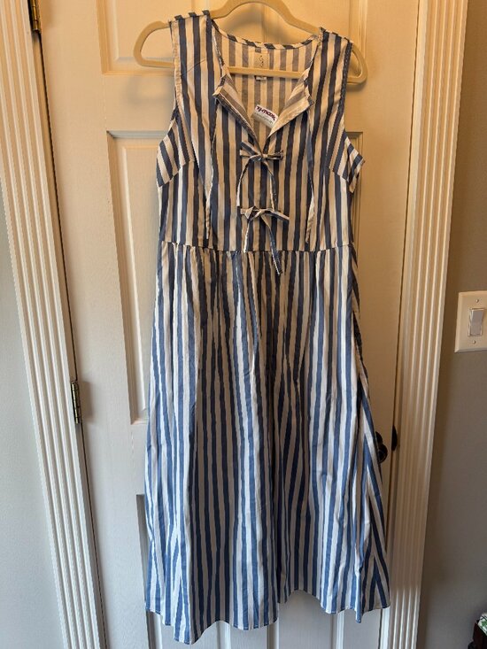 Soft Joie Dresses & Skirts - Joie Cottage Blue and White Stripped w/ Bows Midi Dress Size Large NWT
